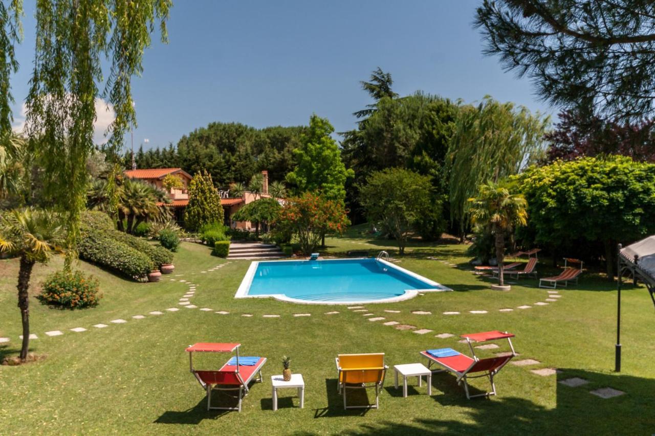 Relais Villaggio Azzurro Roma Ngoại thất bức ảnh
